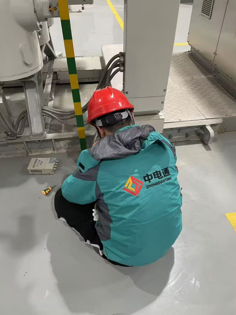 【智慧護(hù)航 安全無(wú)憂】SF6在線監(jiān)控系統(tǒng)為電力安全加裝”智能鎖”-武漢中電通電力設(shè)備有限公司